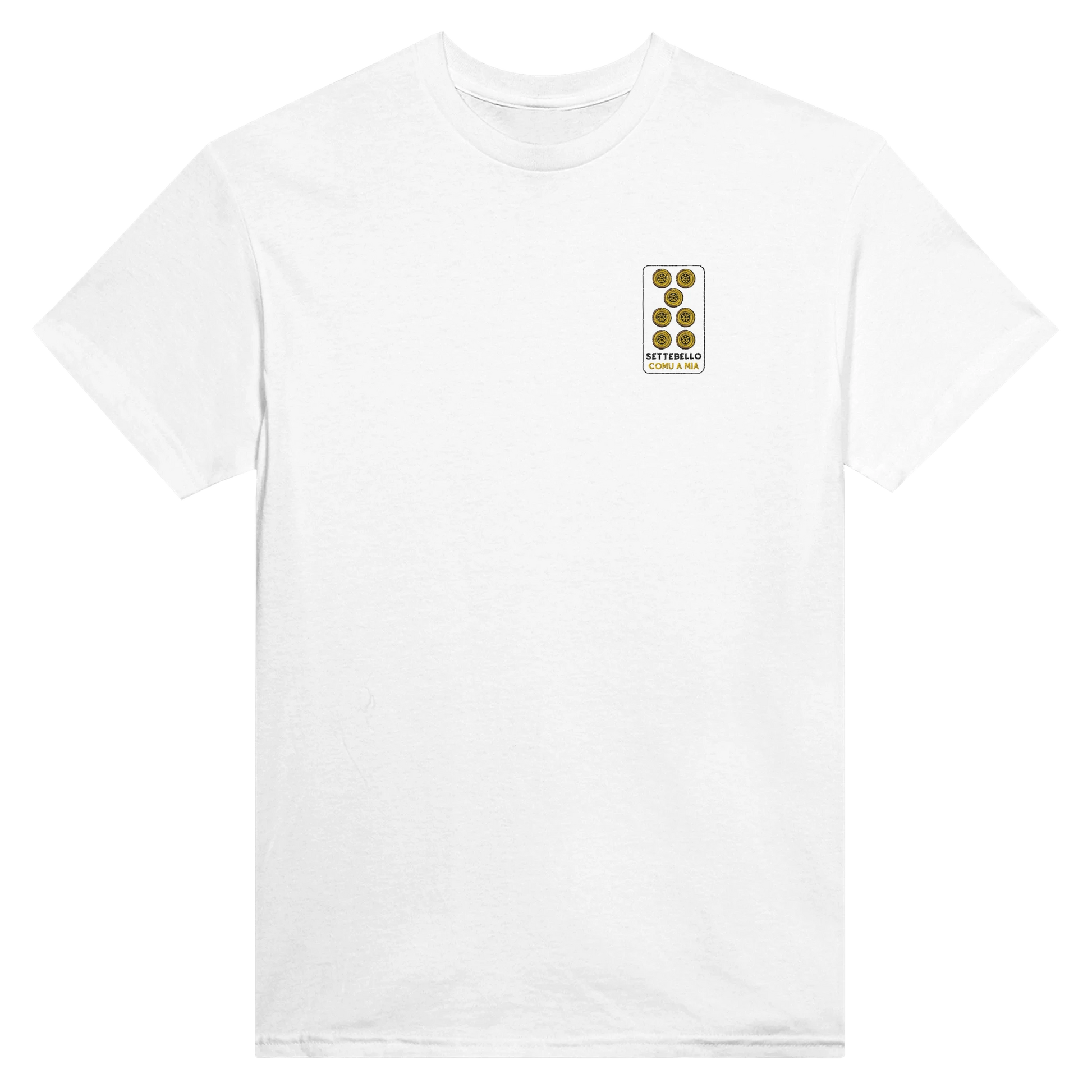 T-shirt ricamata con il settebello delle carte siciliane e la scritta “settebello comu a mia”